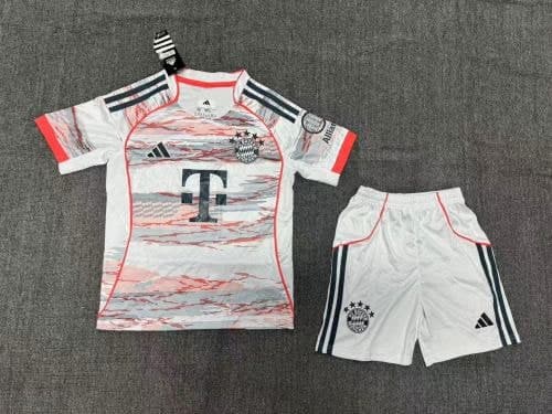 Bayern Munich Away Kids Suit 25/26 - CP體育用品公司