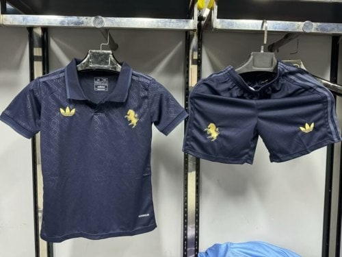 Juventus Third Kids Suit 24/25 - 廣州天河萬豪體育用品公司