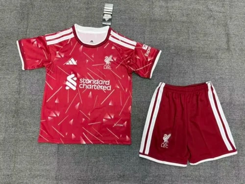 Liverpool Home Kids Suit 26/27 - 木樂服裝