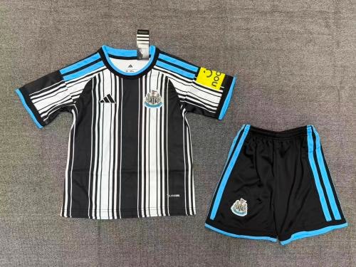 Newcastle United Home Kids Suit 26/27 - 木樂服裝
